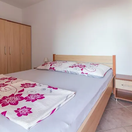 In Privlaka Mit Terrasse - B58559