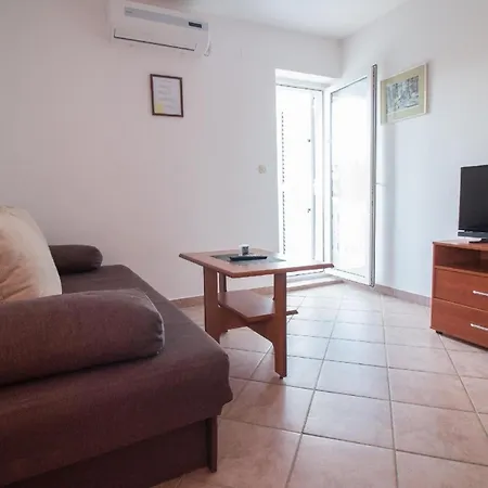 In Privlaka Mit Terrasse - B58559 Lejlighed